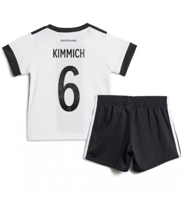 Tyskland Joshua Kimmich #6 Hjemmedraktsett Barn VM 2022 Kortermet (+ Korte bukser)